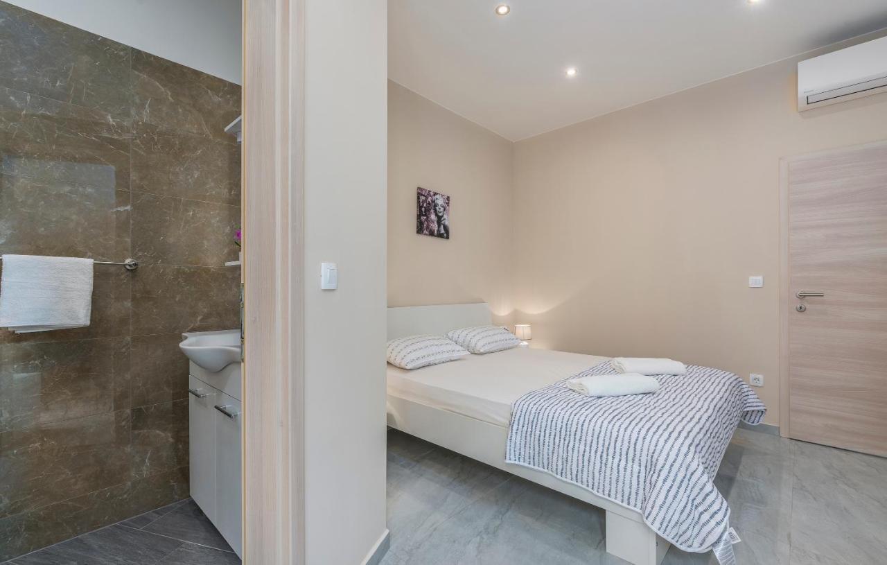 Roberto Rooms Poreč Dış mekan fotoğraf